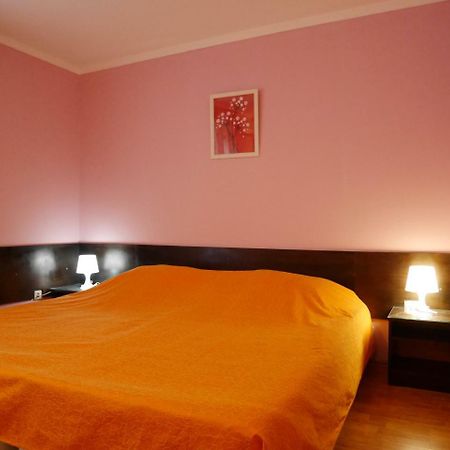 Guest House Yanina Varna Exterior photo