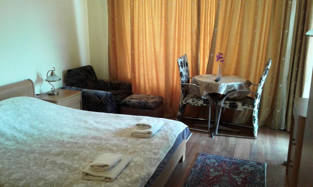 Guest House Yanina Varna Exterior photo