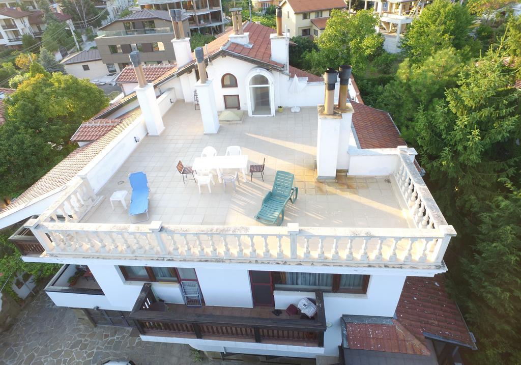Guest House Yanina Varna Exterior photo