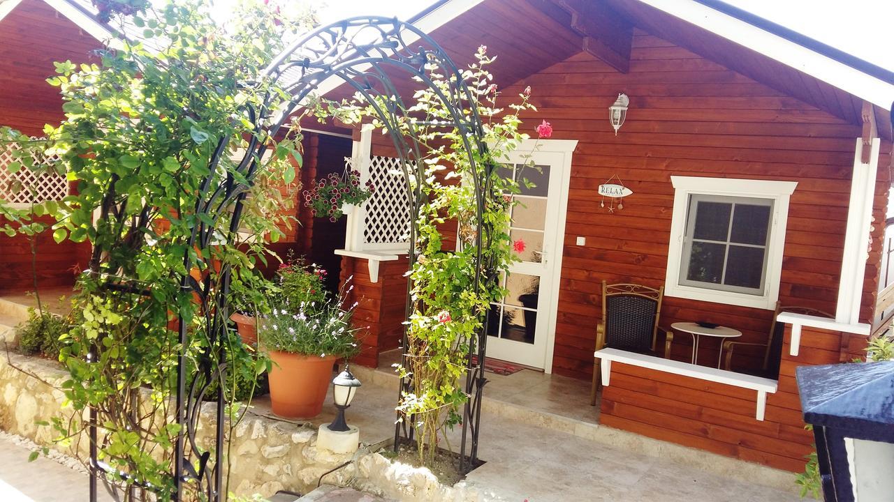 Guest House Yanina Varna Exterior photo