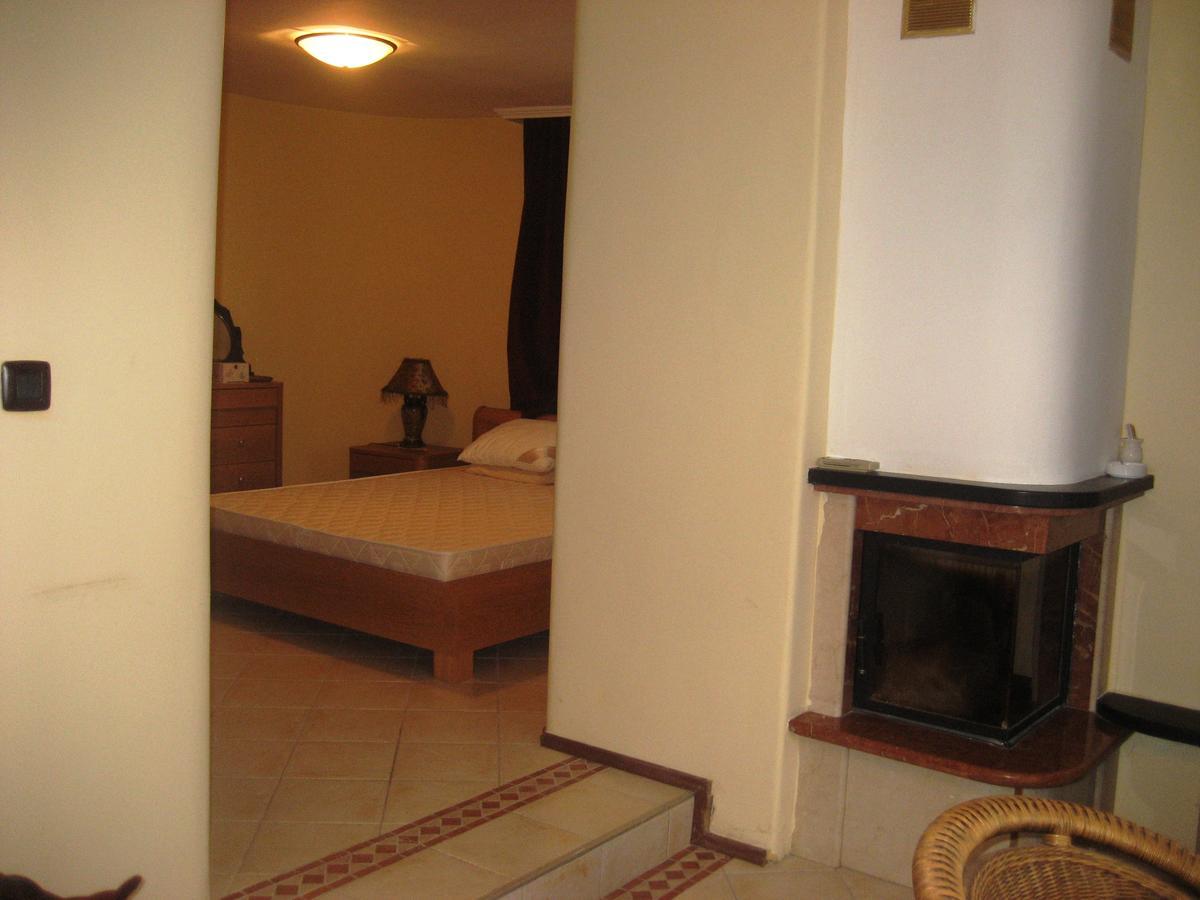 Guest House Yanina Varna Exterior photo